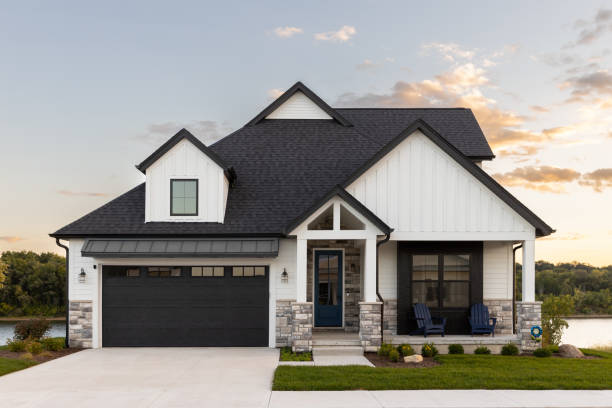 Best Commercial Roofing Services  in Monroe, WI